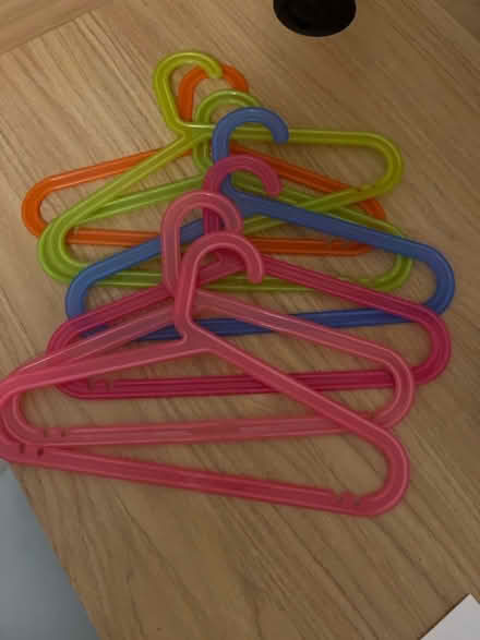 Photo of free 7 plastic kids clothes hangers (Bloomfield BA2) #1