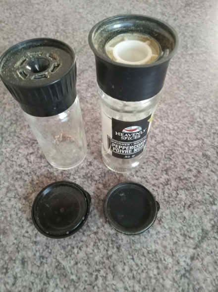 Photo of free Single-use pepper mill (2pcs) (Etobicoke (Kipling /Eglinton)) #1