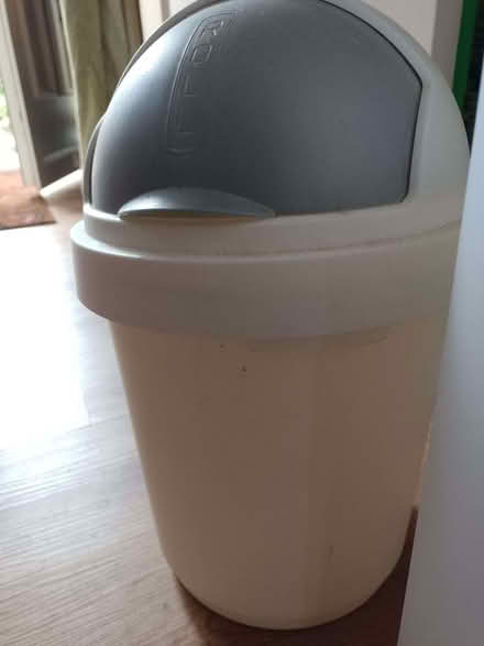 Photo of free 2 rubbish bins + toilet roll storage bin (Amersham Hill HP13) #2