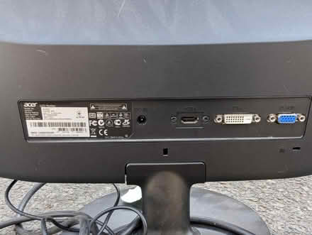 Photo of free PC monitor - Acer S240HL (Brookwood GU24) #3