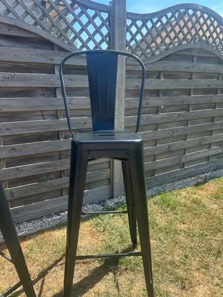 Photo of free Black bar stools x 4 (Cheshunt EN7) #1