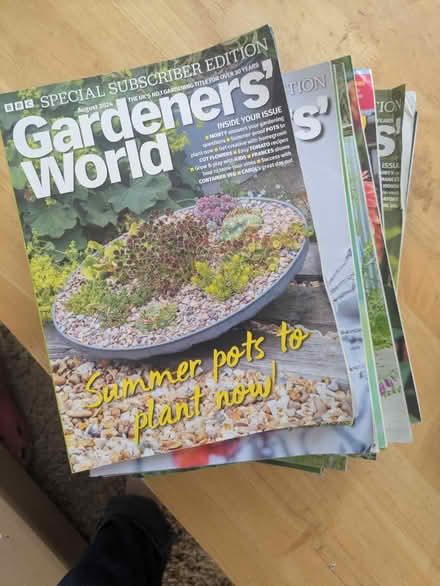 Photo of free Gardeners World Magazines (CT6) #1
