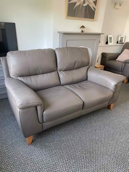Photo of free 2 seater leather couch (Scarisbrick, ormskirk) #1