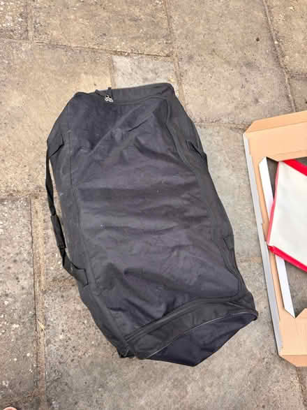 Photo of free 5 Ft artificial christmas tree (UpperHale GU9) #2