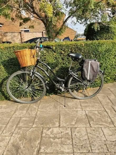 Photo of free Ladies bike (Leighton Buzzard LU7) #1