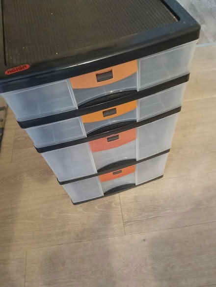 Photo of free Plastic Filing/Storage Cabinet (Welwyn AL6) #1