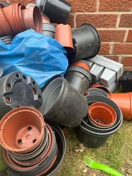 Photo of free Plant pots and seed trays (Grappenhall WA4) #1