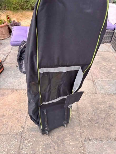 Photo of free Golf travel bag (UpperHale GU9) #2