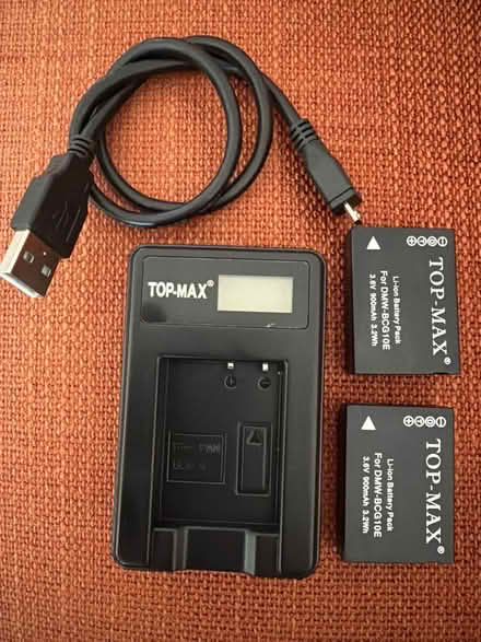 Photo of free Top max battery charger and 2 x DMW-BCG10E batteries (Welling DA16) #1