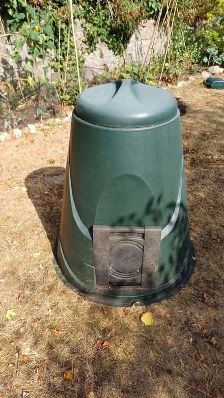Photo of free compost bins (Southmead BS10) #2