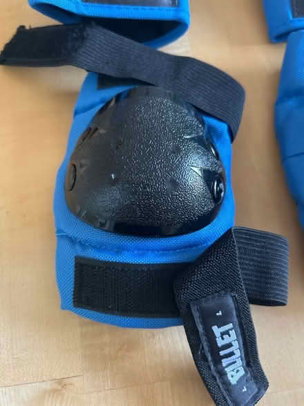 Photo of free Kids’ wrist, elbow, and knee guards (Horsham RH13) #2