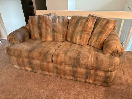 Photo of free Sofa in Lafayette (Lafayette near Waneks Lake) #4