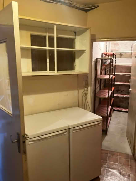 Photo of free Wall-mounted shelving unit (Walton Manor OX2) #2