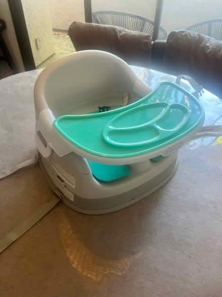 Photo of free Kids dining booster seat (Santa Monica) #1