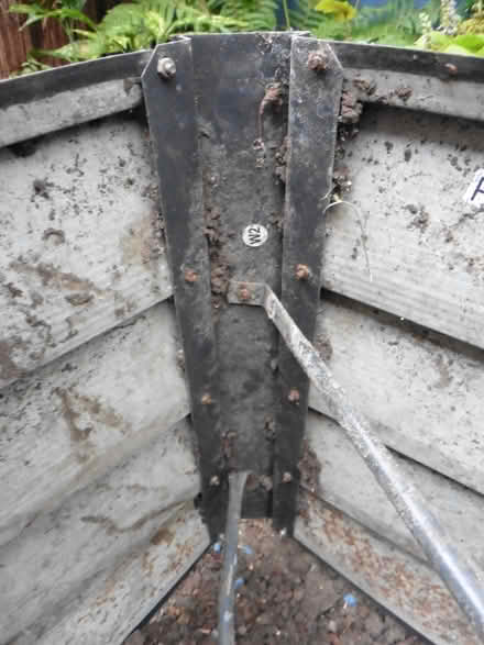Photo of free L Shaped Raised Planter (Bedford Centre MK40) #4