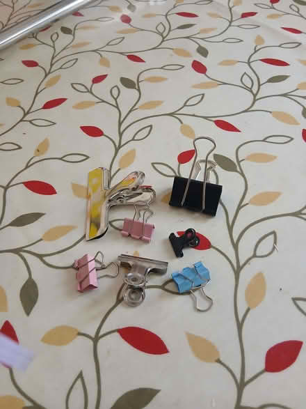Photo of free Watches, hairbands, reading glasses & clips (Belmont SL6) #2