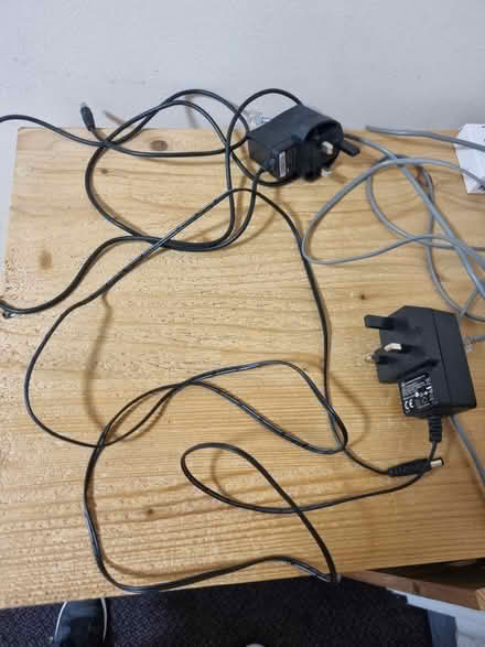 Photo of free Chargers, cables etc (Anerley SE20) #1