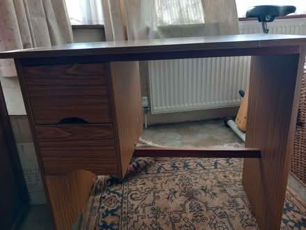 Photo of free Small desk (Wallasey CH44) #2