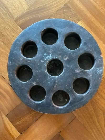 Photo of free tealight holder (The Cedars Estate WD3) #2