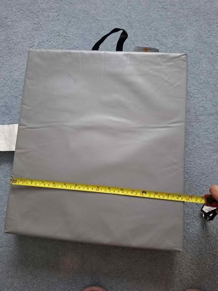 Photo of free Cushion (Welling DA16) #4