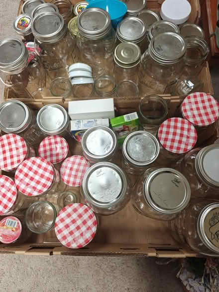 Photo of free Glass jars (Near 92nd and Sheridan) #1