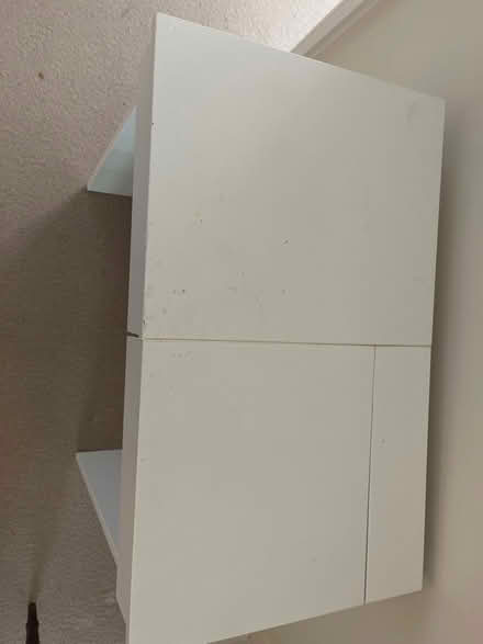 Photo of free IKEA little white dressing table (Bell Bar AL9) #2