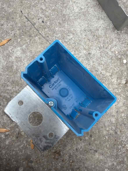 Photo of free New outlet box (East Palo Alto CA) #1