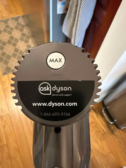 Photo of free Dyson cordless vacuum (Buffalo Grove, IL) #2