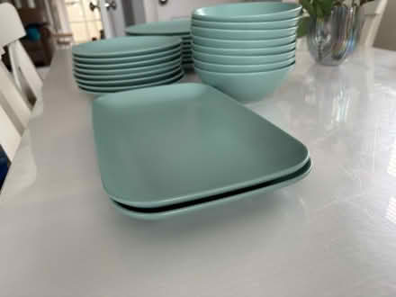 Photo of free IKEA dinner service for 8 (Bn162sb) #1