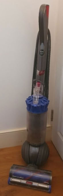 Photo of free Dyson Vacuum Cleaner (North Finchley N12) #1