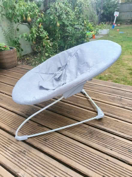 Photo of free Baby bouncer seat (Bromborough CH62) #1