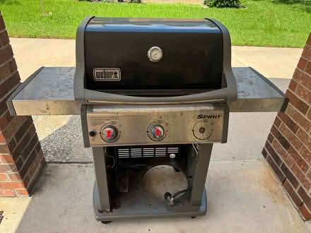 Photo of free Weber gas grill (Central The Woodlands) #2