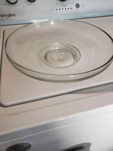 Photo of free Shallow glass bowl (Downtown Bartlett) #1