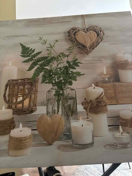 Photo of free NEXT Picture with battery lights (Spondon derby DE21) #1