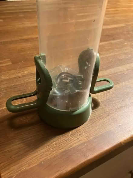 Photo of free RSPB bird feeder (Weston Park BA1) #3