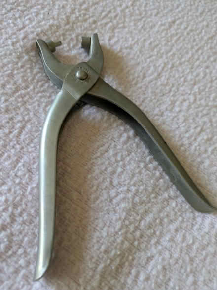 Photo of free Eyelet Pliers (El Cerrito Plaza) #2