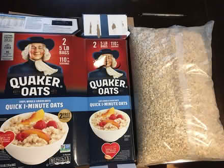 Photo of free 5 lb bag of Quaker 1 minute oats (Wakefield) #1