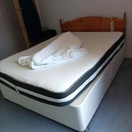 Photo of free Kingsize bed (West Worthing BN11) #1