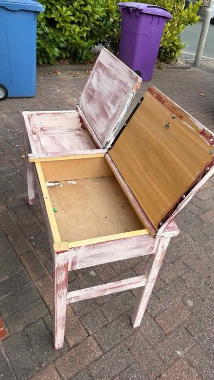 Photo of free Shabby chic desk (L17 5 L17 5) #2