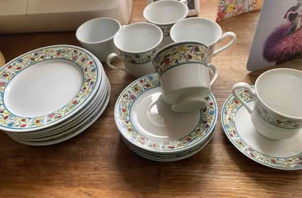 Photo of free Porcelain plates, cups and saucers (ME139 bh) #1