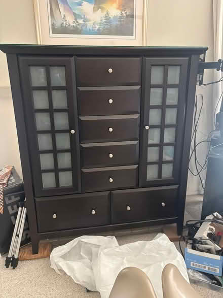 Photo of free Black bedroom furniture (The Vineyards of Saratoga) #2