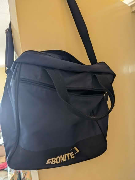 Photo of free A handy shoulder bag WD25 0RH (Garston WD25) #1