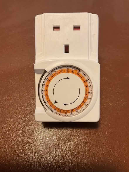 Photo of free Plug with timer unit (Gyle EH12) #1