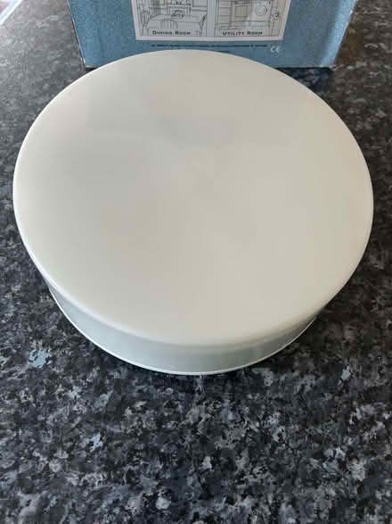 Photo of free Light unit (Woodside CR0) #4