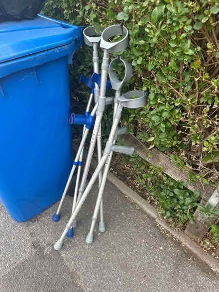 Photo of free Crouches (Canada Water SE16) #1