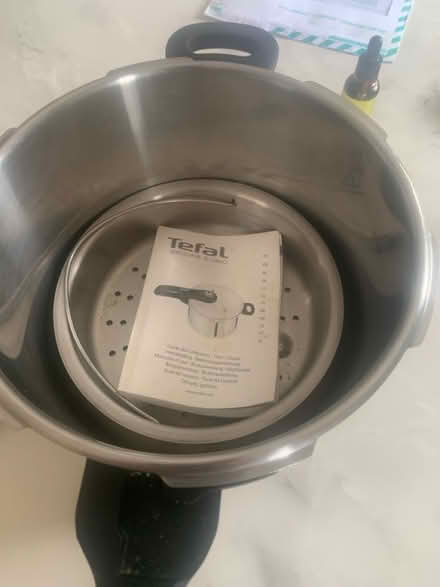 Photo of free Tefal pressure cooker (S8 norton) #2