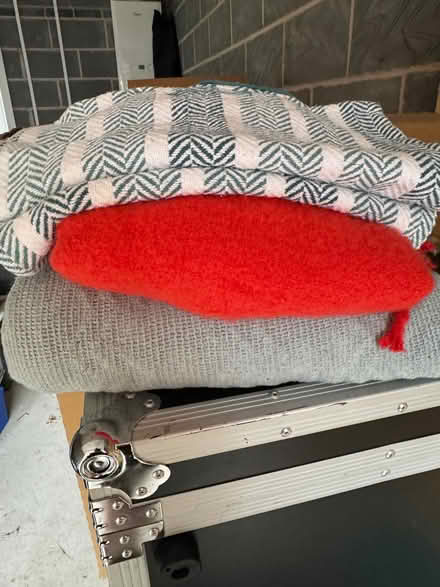 Photo of free Blankets and Cushion Covers (Aspley NG8) #1
