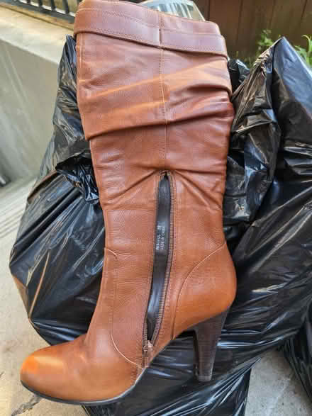 Photo of free Shoes (Churchil Meadows & Thomas st) #2