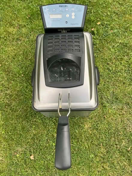 Photo of free Deep fat fyer (LA7 Heversham) #1