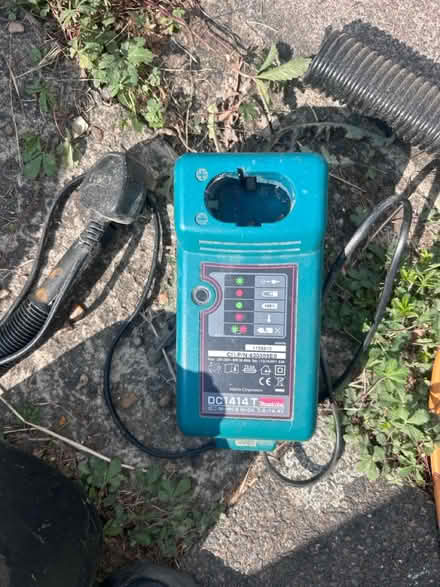 Photo of free Makita charger (SE9) #1